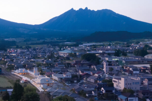 阿蘇郡市市町村長共同宣言 ～熊本の復旧・復興を支えるために～
