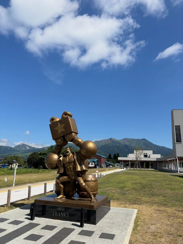 【交通情報】本日（7/31）の公共交通機関の運行状況について 🚨

地震の影響により、本日7月31日(金)も町内の公共交通機関の運行状況に変更がございます。
一部で運行再開もございますが、道路状況等による遅延の可能性もございますので、最新情報をご確認のうえ安全第一でご行動ください。

🚃 南阿蘇鉄道
・通常運行しています

🚌 産交バス
・たかもり号：通常運行
・あそちほ号：通常運行
・たかちほ号：8/3まで運休（8/4以降の運行については未定）
・一般路線バス（高森営業所管内）：通常運行

⚠️ 南阿蘇鉄道のご予約について
地震の影響でキャンセルされる場合、ご自身で操作されますと手数料が発生いたします。キャンセルをご希望の方は、大変お手数ですが高森駅（0967-62-0058）へ直接お電話でご連絡ください（無手数料での払い戻し対象となります）。

余震や道路状況に引き続き十分警戒し、お気をつけてお過ごしください。

⏰ 情報確認日時：2026年7月31日(金) 10:00現在

#高森町 #阿蘇 #南阿蘇鉄道 #産交バス #交通情報 運行情報 高森観光 熊本